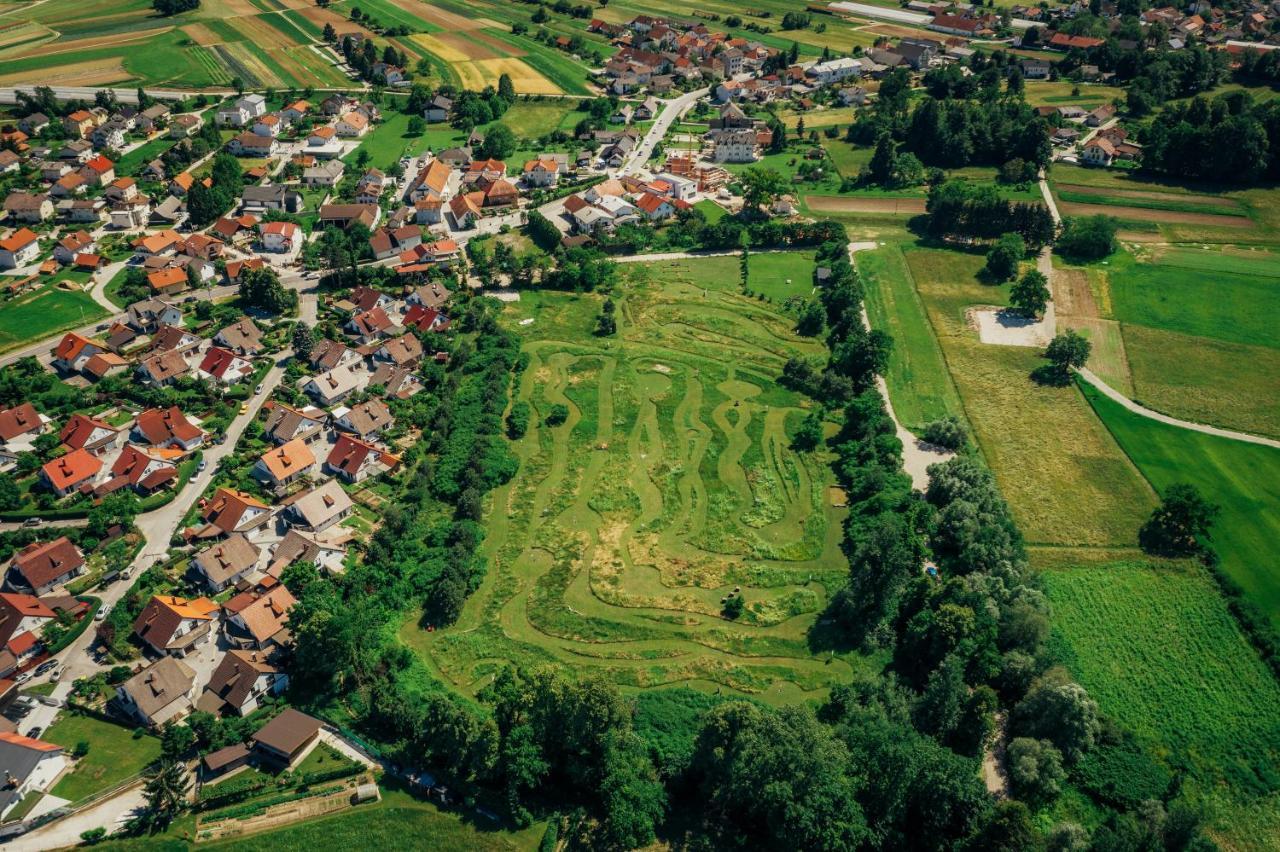 Hotel Camping @ Nogometni Golf Lublaň Exteriér fotografie